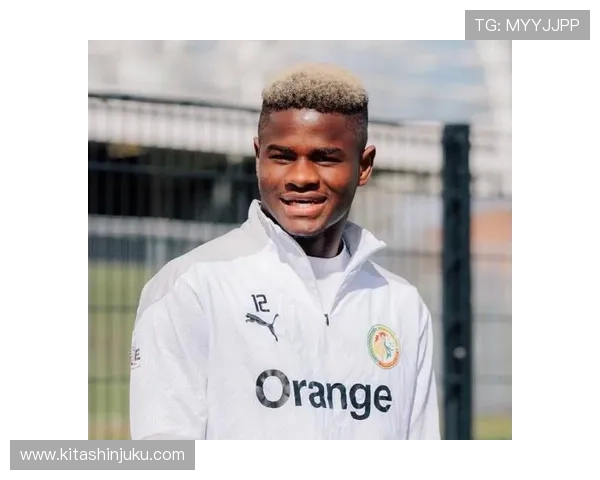 离开巴萨后，法耶在雷恩过得怎么样？